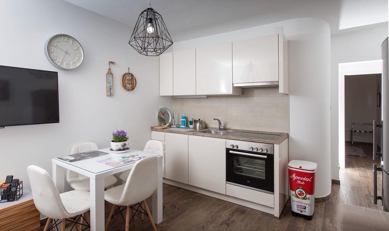 Apartment Stina Подстрана Экстерьер фото