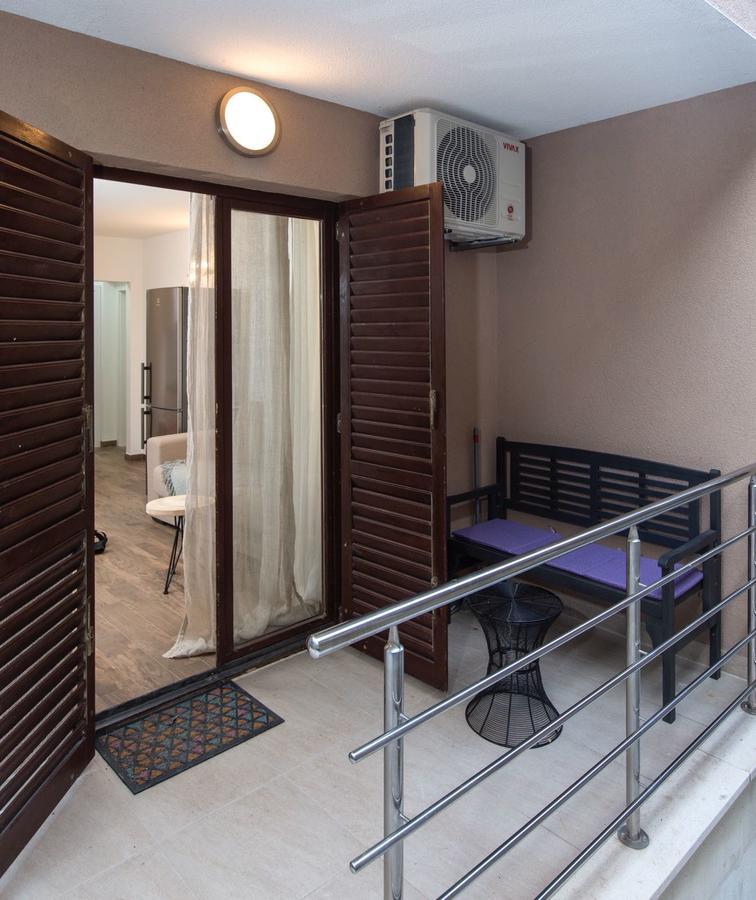 Apartment Stina Подстрана Экстерьер фото